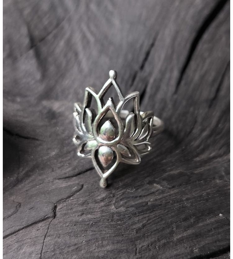 Adjustable Plain Silver Lotus Ring