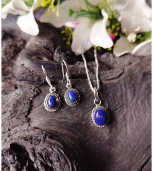 Oval Lapis Pendant Set