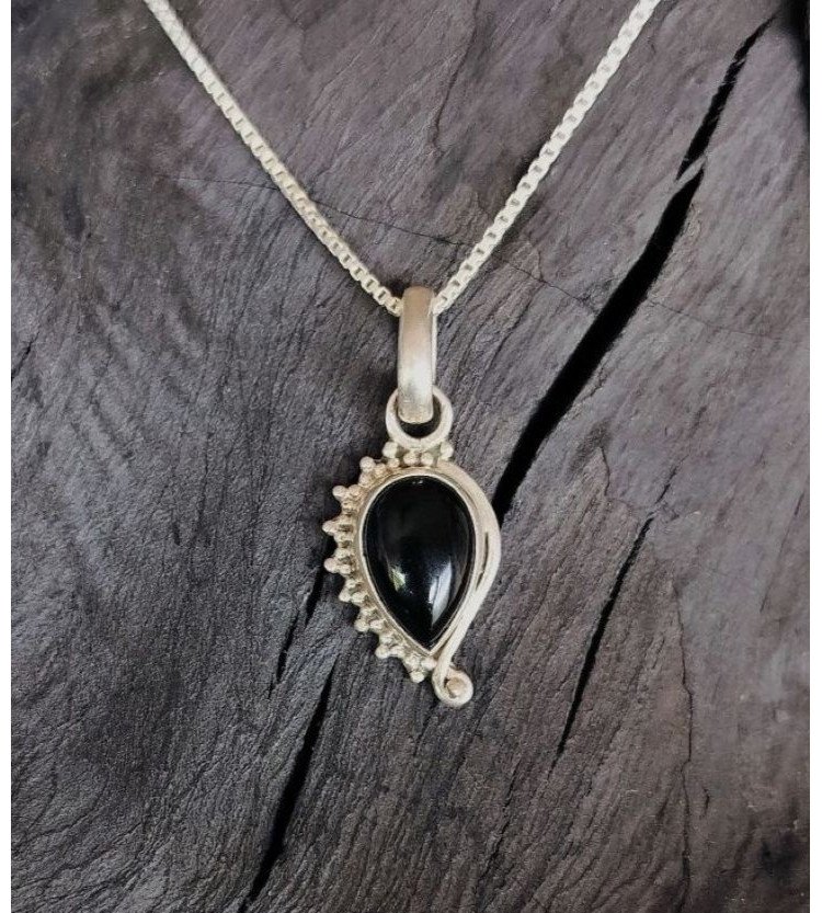 Black Onyx Asymmetric Drop Pendant