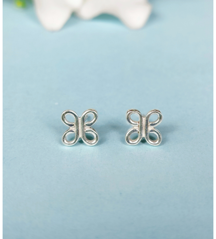 Plain Silver Clover Studs