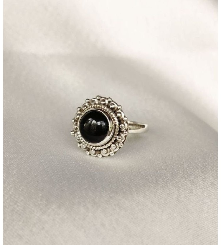 Black Onyx Round bezel ring
